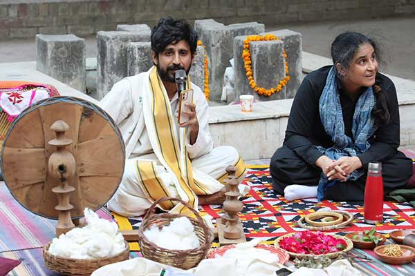 Participatory Workshop – Khak e Hayat, Ajam Collective Site Visit 'Textile Workshop' with Abdul Rahman of Trinjan